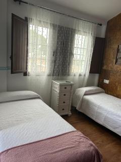 Apartamentos Gerena 5 B primero - Gerena - 5