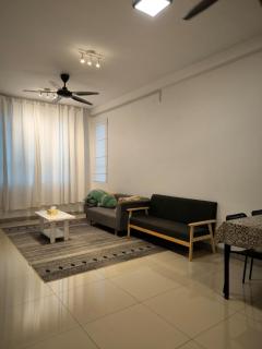 Guppy Homestay Apartment Near KTCC & Drawbridge 1 bedroom airconditioned - Kuala Terengganu - 9