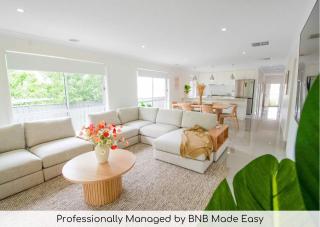 Mountain Vista Retreat - Comfort Meets Style - Lake Albert - 0