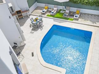 Villa in Quarteira near sea beach - Quarteira - 1