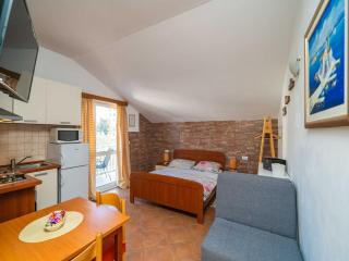 Apartments Senjo - Studio Apartment with Balcony and Garden View Apartman 5 - Cavtat - 8