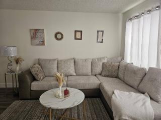 Room in Apartment - The Sample Rd Retreats - Pompano Beach - 0