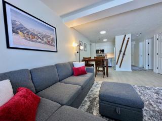 Mountain Green Resort - 2BR, 2BA Renovated Condo, Pool, Hot Tub, Shuttle, Gym, Restaurant - Killington - 9