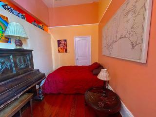 Cozy Creole Cottage - 13 Min to SuperDome - New Orleans - 5