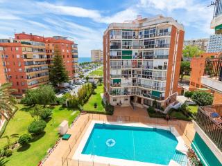Amazing apartment with mountain view - Torremolinos - 0