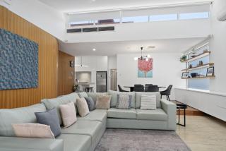 Stylish Kensington Home with Outdoor Area - Perth - 4