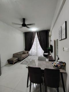 AnaRosa Homestay - Johor Bahru - 8