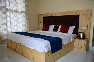Apple Orchards 4Bhk - 7