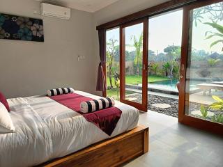 2BR Ubud private pool kitchen - Ubud - 9