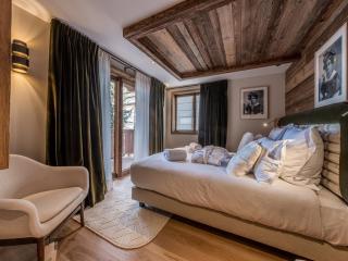 Penthouse duplex de luxe avec services inclus - 5 chambres - FR-1-613-121 - Les Allues - 2