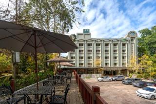 Ginkgo Hotel - Lago Lugu - 2