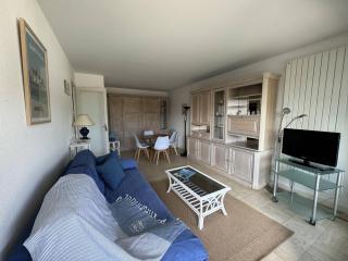 Studio moderne 2* avec balcon, centre St Palais, parking sécurisé - FR-1-738-38 - Saint-Palais-sur-Mer - 5
