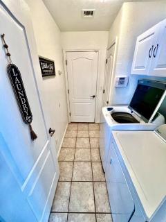 Grand Residence - Spacious Luxury 3 bed, 2 bath - Prescott - 8