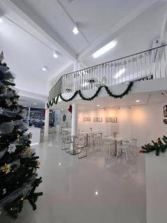 Scenario Cafe and Hostel - Kanchanaburi - 8