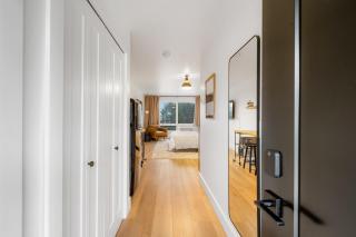 Harbor Views 2 - Walkable in the Heart of Auke Bay - Mendenhaven - 8