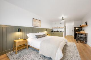 Harbor Views 2 - Walkable in the Heart of Auke Bay - Mendenhaven - 7