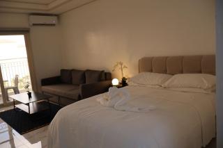 Modern Condo with Pool near Casinos in Clark - - 9