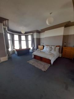 Comfortable family home with amazing Seaviews - Fleetwood - 6