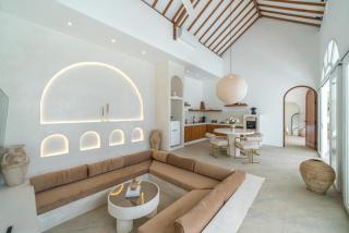 Harmony - Aesthetically Pleasing 2BR Villa - Next to Beach - Munggu - 9