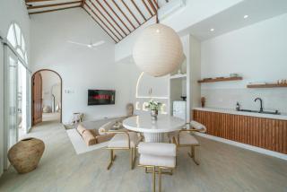 Harmony - Aesthetically Pleasing 2BR Villa - Next to Beach - Munggu - 8
