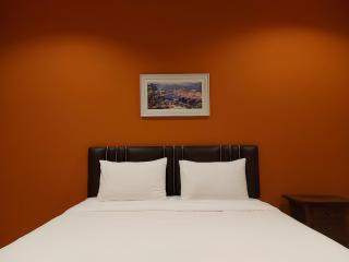 โรงแรมพาราไดซ์ เรสซิเดนซ์ Paradise Residence & Hotel - - 1