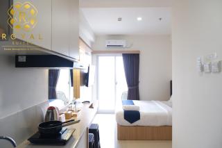 Royal Suites Studio 17th Floor - Citra Plaza Nagoya Apartment - Jodoh - 3