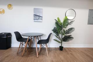 1bed1bathkingbedcentralwdwifi - 8