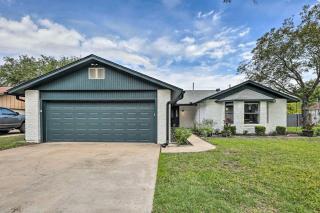 Pet-Friendly Lockhart Home with Private Yard - Lockhart - 5