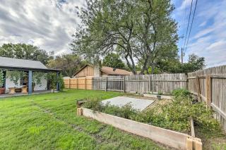 Pet-Friendly Lockhart Home with Private Yard - Lockhart - 1