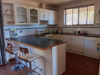 The Quiet Rose - Lithgow - 9