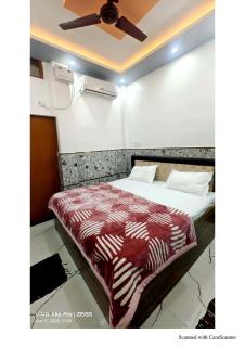 Shri Bhagwati Paying Guest House - 9