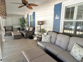 Playin' Hooky - Oak Island - 5