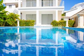 7BR Villa next to beach Punta Cana - Punta Cana - 3