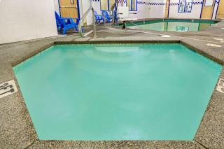 Days Inn & Suites by Wyndham Gresham - Gresham - 7