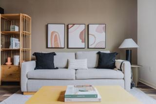 Blueground Domain pool wd nr stadium ATX-296 - 9