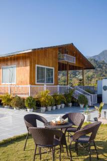 Alaya Stays Baramasa 3 BHK Hill Retreat with Pool & Garden - 1