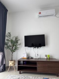 Maryam Homestay Desaru with netflix disney plus - 1