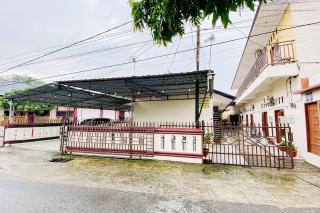 RedDoorz Syariah at Sipayung Homestay - Stabat - 7