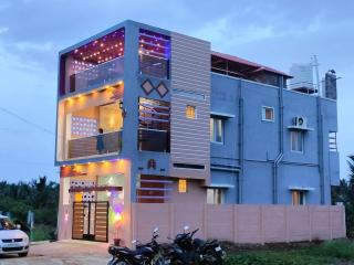 Nainika home stay way to isha and marudhamalai - Coimbatore - 0