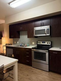 Wilshire La Brea Apartments - Los Angeles - 1