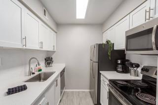 2bed1bathkingbedsleeps7gymwifi - Tempe - 7