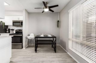 2bed1bathkingbedsleeps7gymwifi - Tempe - 8