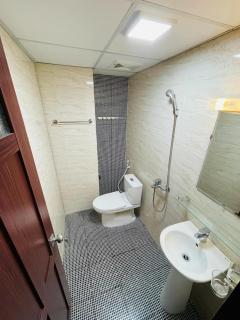 Parkside retreat in Hanoi - 5