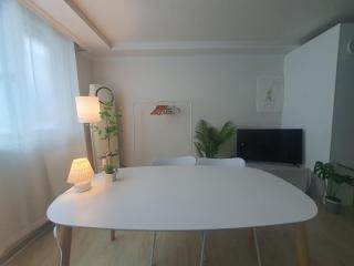 Moonstay A space for quiet relaxation in Suwon # Free Netflix # Hotel bedding - Suwon - 5