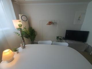 Moonstay A space for quiet relaxation in Suwon # Free Netflix # Hotel bedding - Suwon - 3
