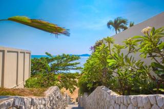Luxury Pool Villa with Private Beach access - 1