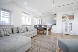 Sonnenglück - Helle und moderne Ferienwohnung am Meer - Nordstrand - 9