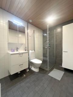 Cozy&Comfy 2BR Brand New Home near Metro - 7