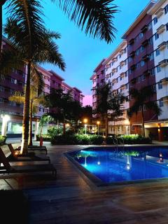 Kaunis Hive Hope Residences - 1