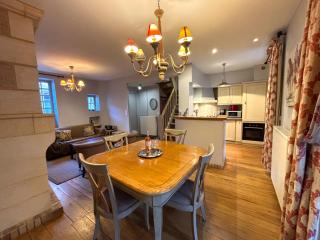 GITE DU PRESIDIAL - Standing flat 2 Bed/2 bath with balcony in medieval Sarlat center - 8